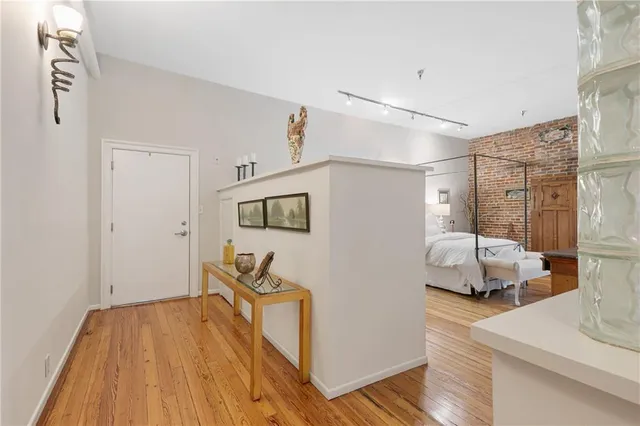 $529,000 | 528 Baronne Street, Unit 504, New Orleans, LA 70113