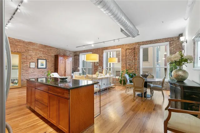 $529,000 | 528 Baronne Street, Unit 504, New Orleans, LA 70113