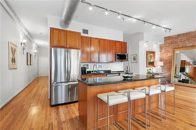 $529,000 | 528 Baronne Street, Unit 504, New Orleans, LA 70113