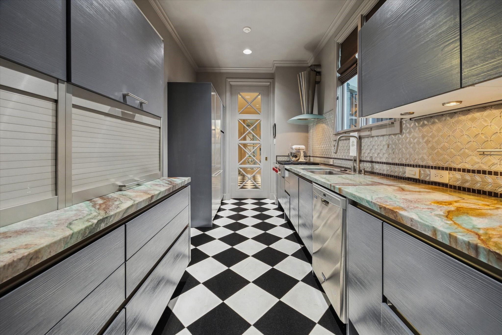 20 Sunset Boulevard Houston, TX 77005 - Photo 21 of 50 Scullery Kitchen