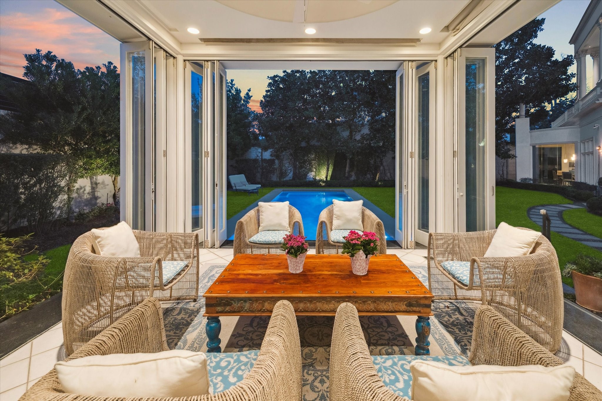 20 Sunset Boulevard Houston, TX 77005 - Photo 46 of 50 Pool house