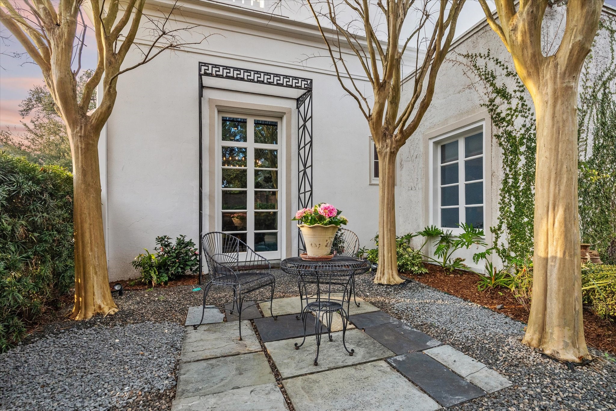 20 Sunset Boulevard Houston, TX 77005 - Photo 48 of 50 Garden off study