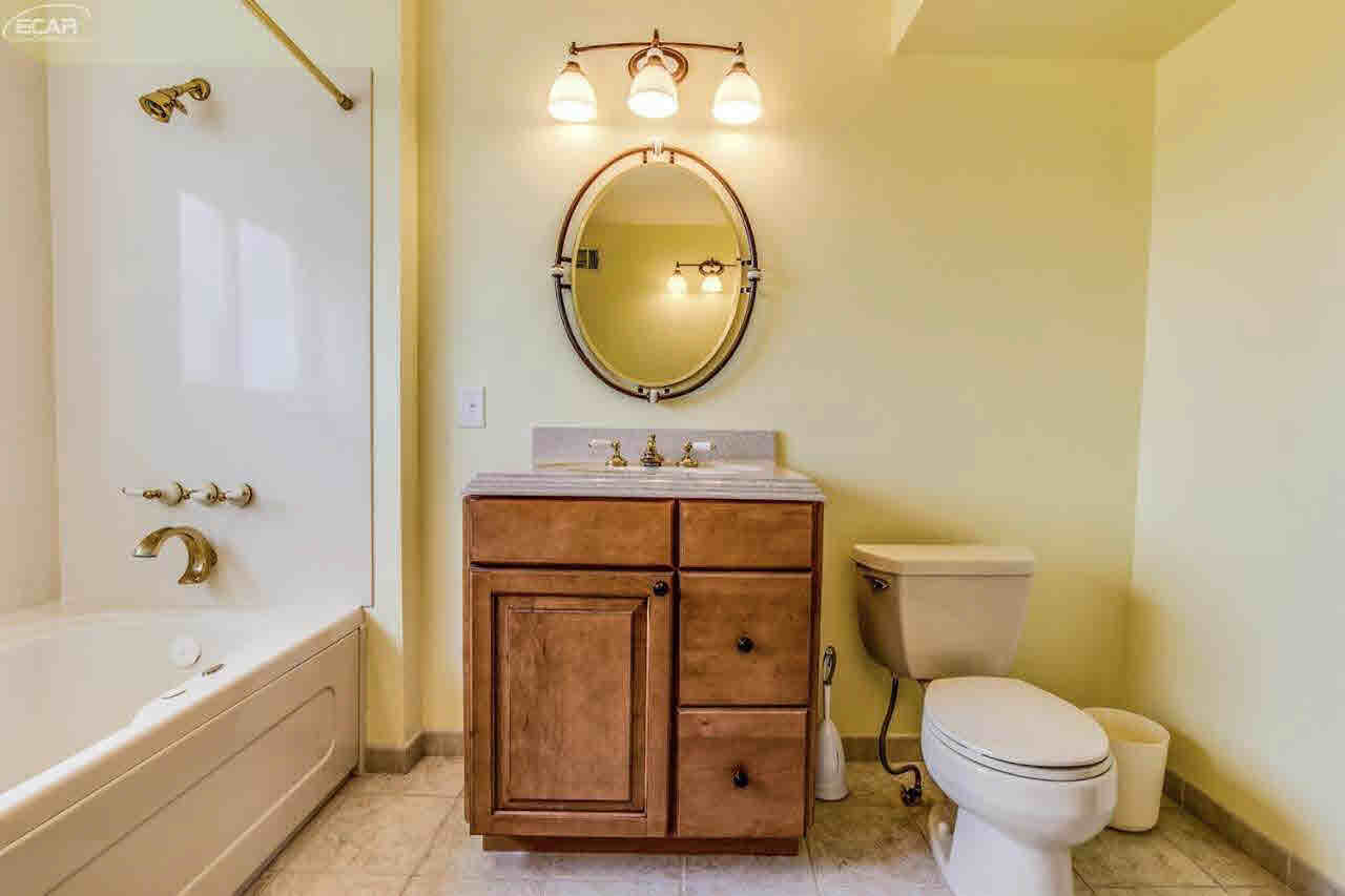 1400 Bone Road Fenton, MI 48430 - Photo 27 of 40 21277362-26.JPG