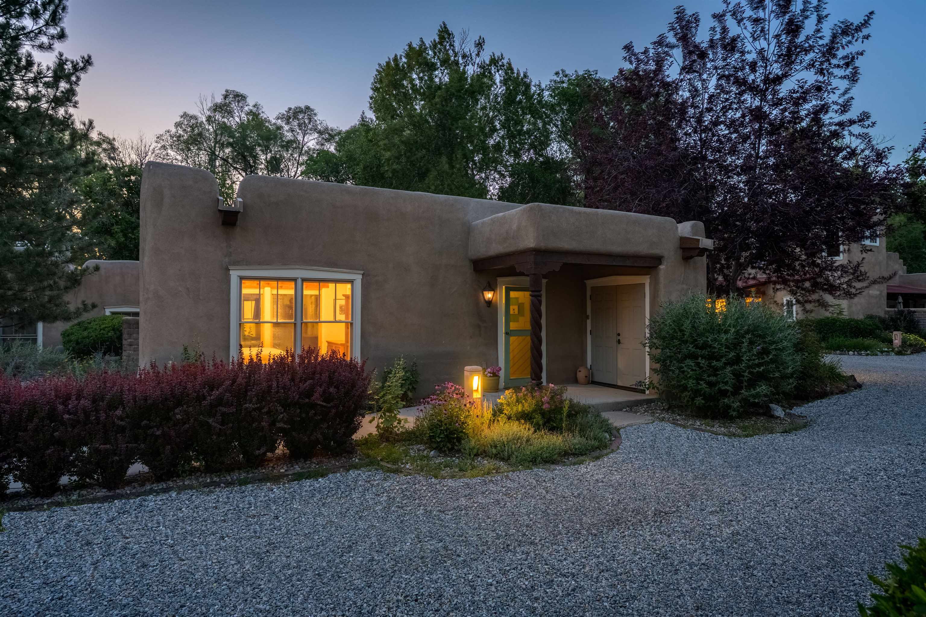 205 Upper Ranchitos Road, Unit 12 Taos, NM 87571 - Photo 4 of 36 Gallery Image 4