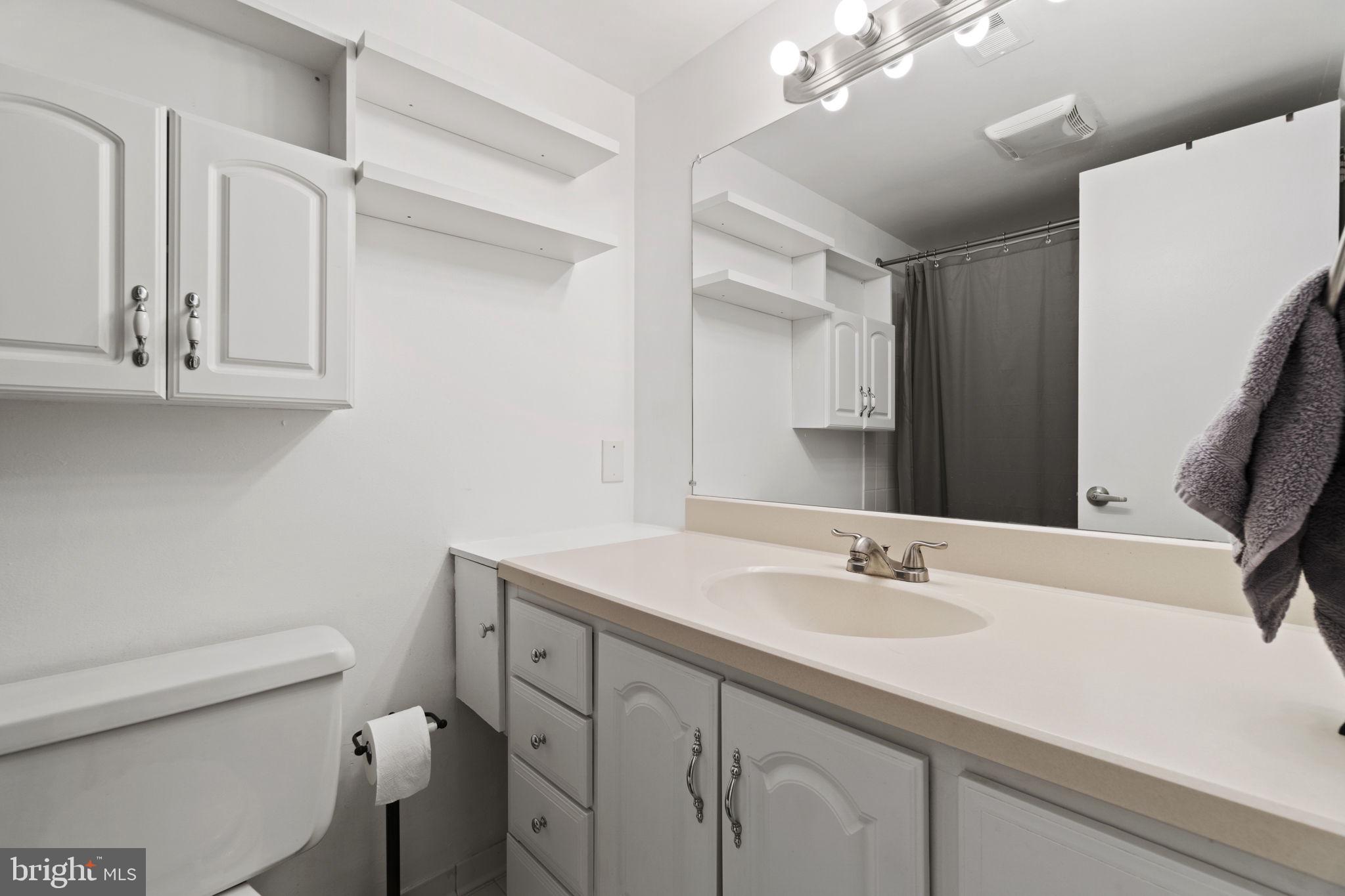11603 Vantage Hill Road, Unit 2C Reston, VA 20190 - Photo 12 of 18