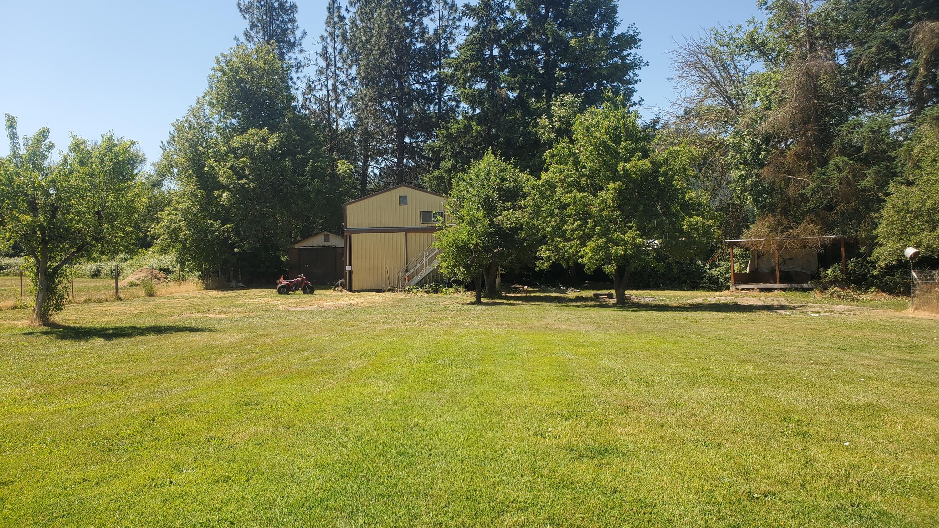4075 Jerome Prairie Road Grants Pass, OR 97527 - Photo 27 of 36 26 yard