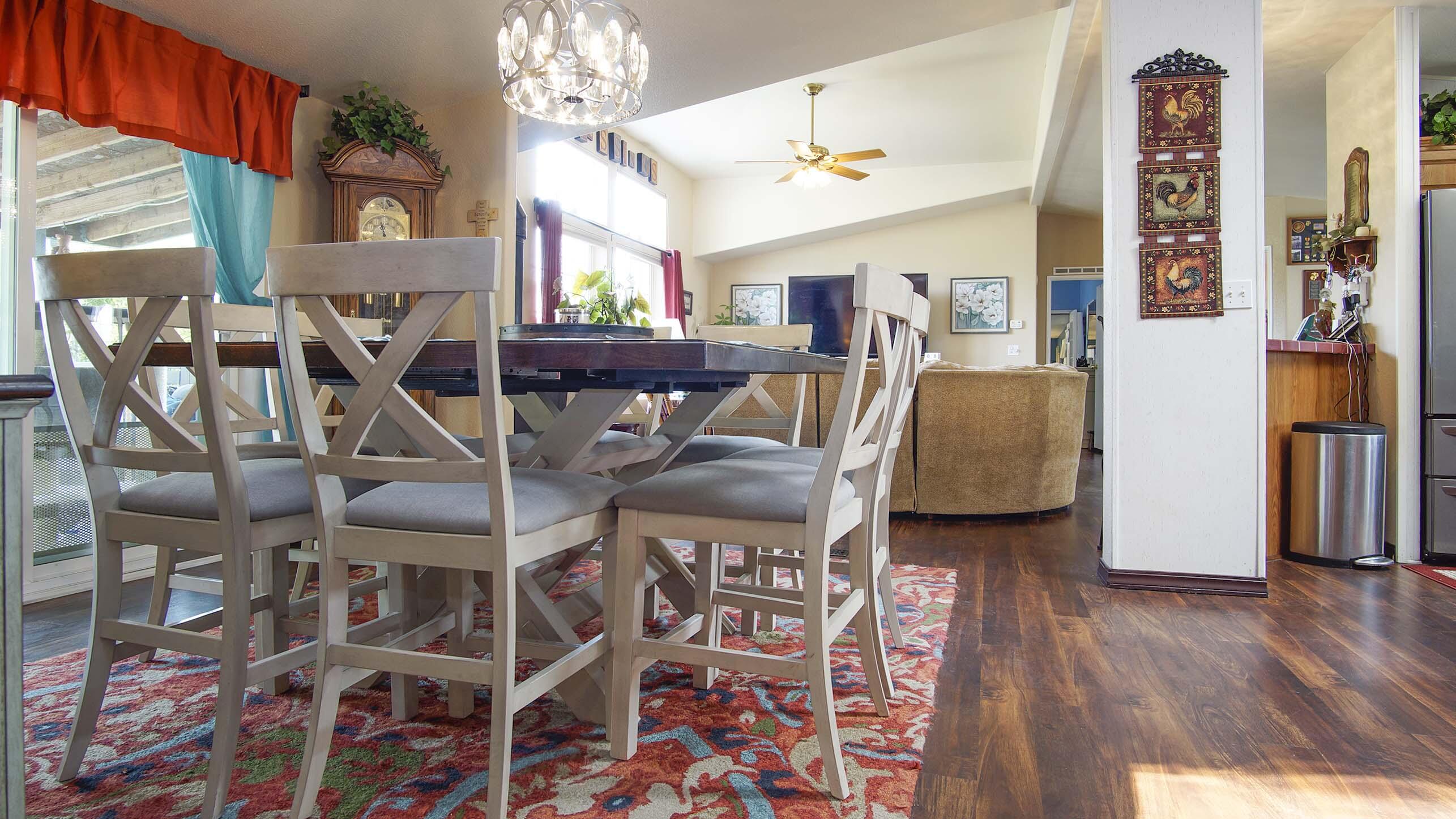 6899 Hyrax Road Anderson, CA 96007 - Photo 13 of 40 Dining Room View 2