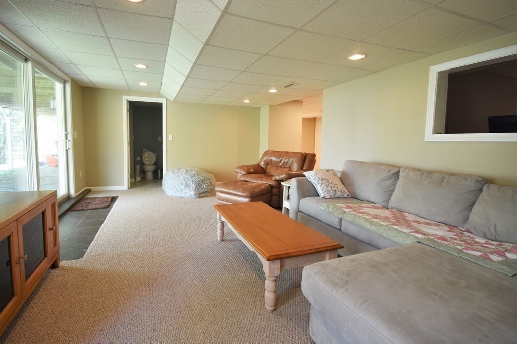 14 Long Hill Road Georgetown, MA 01833 - Photo 29 of 42 Gallery Image 29