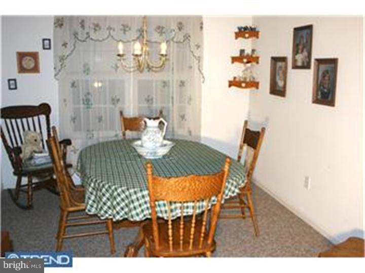 4550 Hillside Road Reading, PA 19606 - Photo 3 of 19 Dining Room