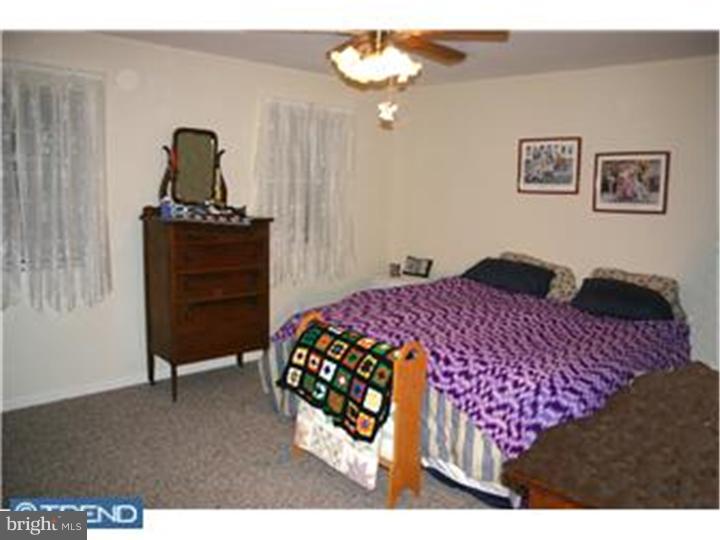 4550 Hillside Road Reading, PA 19606 - Photo 7 of 19 Bedroom - Main