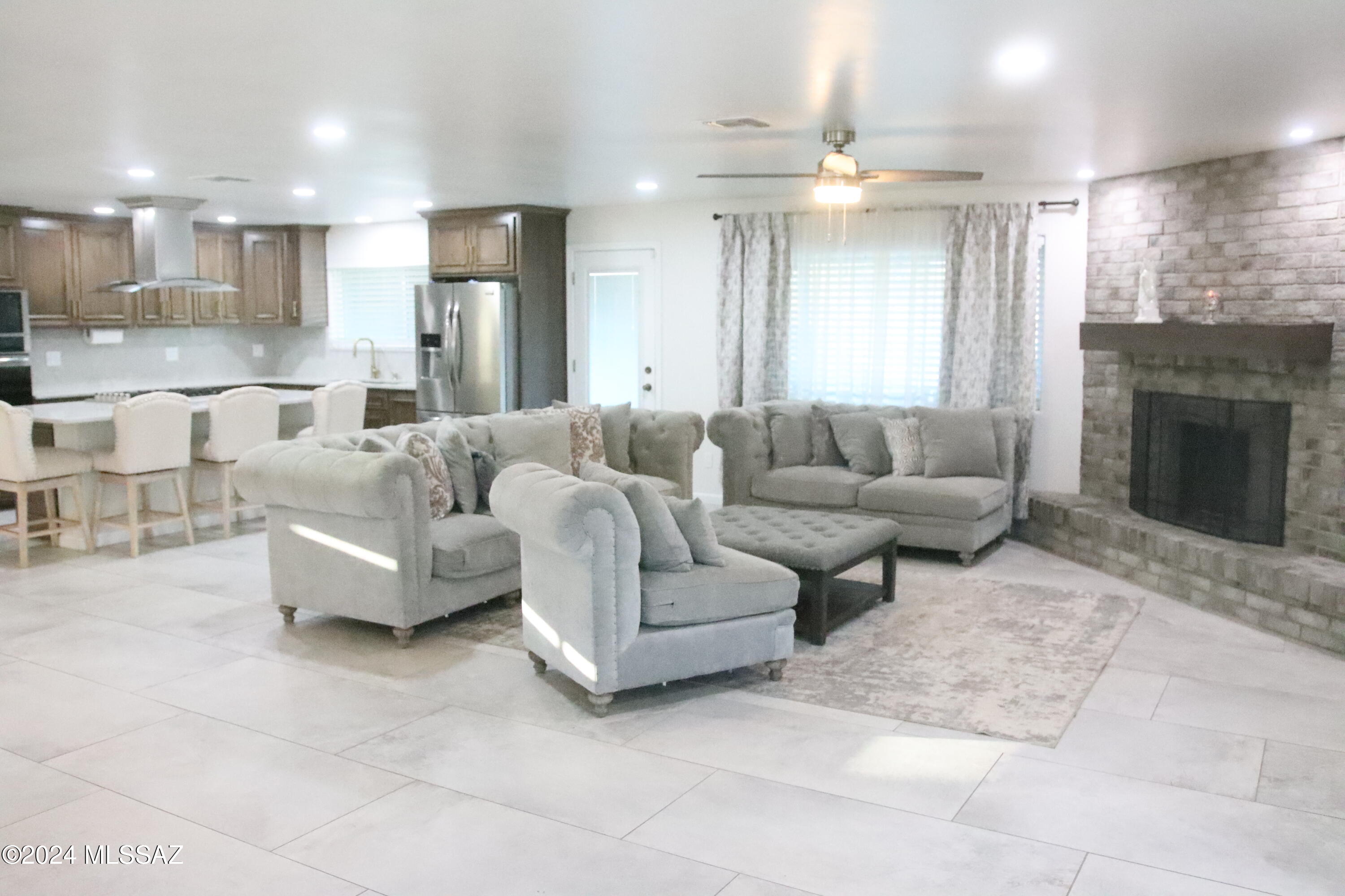 5520 West Irvington Road Tucson, AZ 85757 - Photo 7 of 47 Gallery Image 7