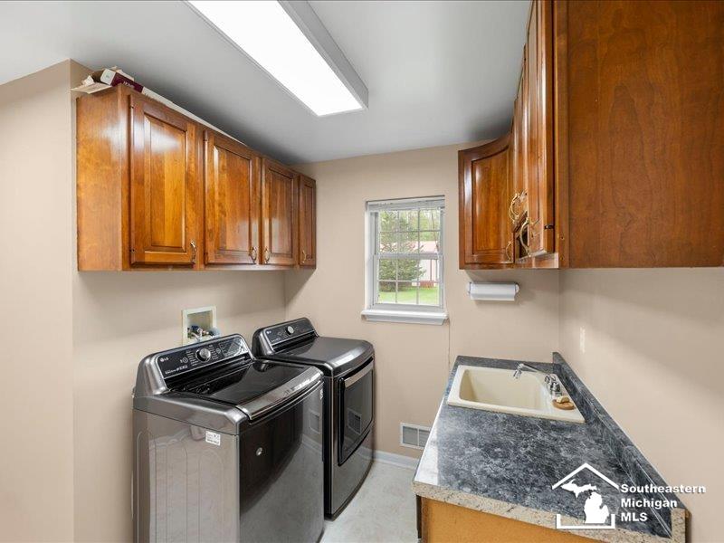 19210 Haggerty Road Belleville, MI 48111 - Photo 29 of 41 50206029-1bf3932b-46c2-49f7-8489-ef5771ec7790.JPG