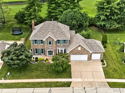 $586,500 | 16850 Westglen Farms Drive, Wildwood, MO 63011