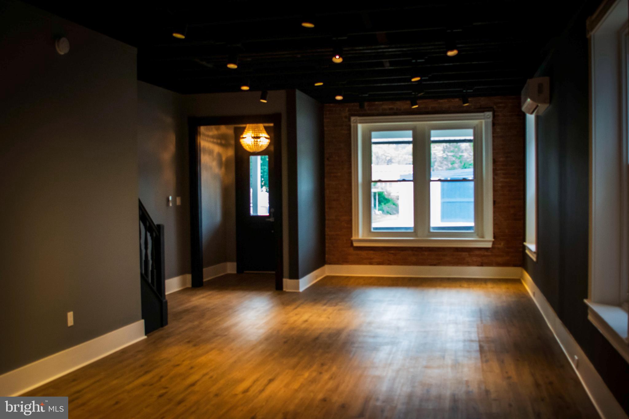 26 Main Street Denver, PA 17517 - Photo 3 of 27