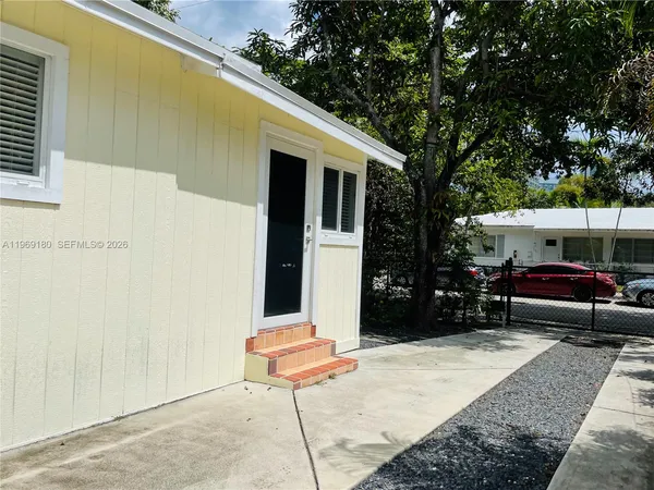 $4,250 | 3010 Northwest 1st Avenue, Miami, FL 33127