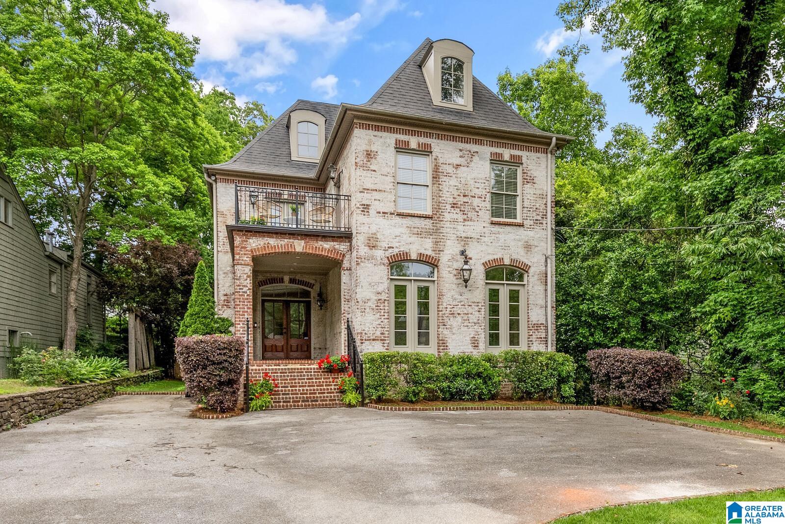 127 Spring Street Mountain Brook, AL 35213 - Photo 1 of 68