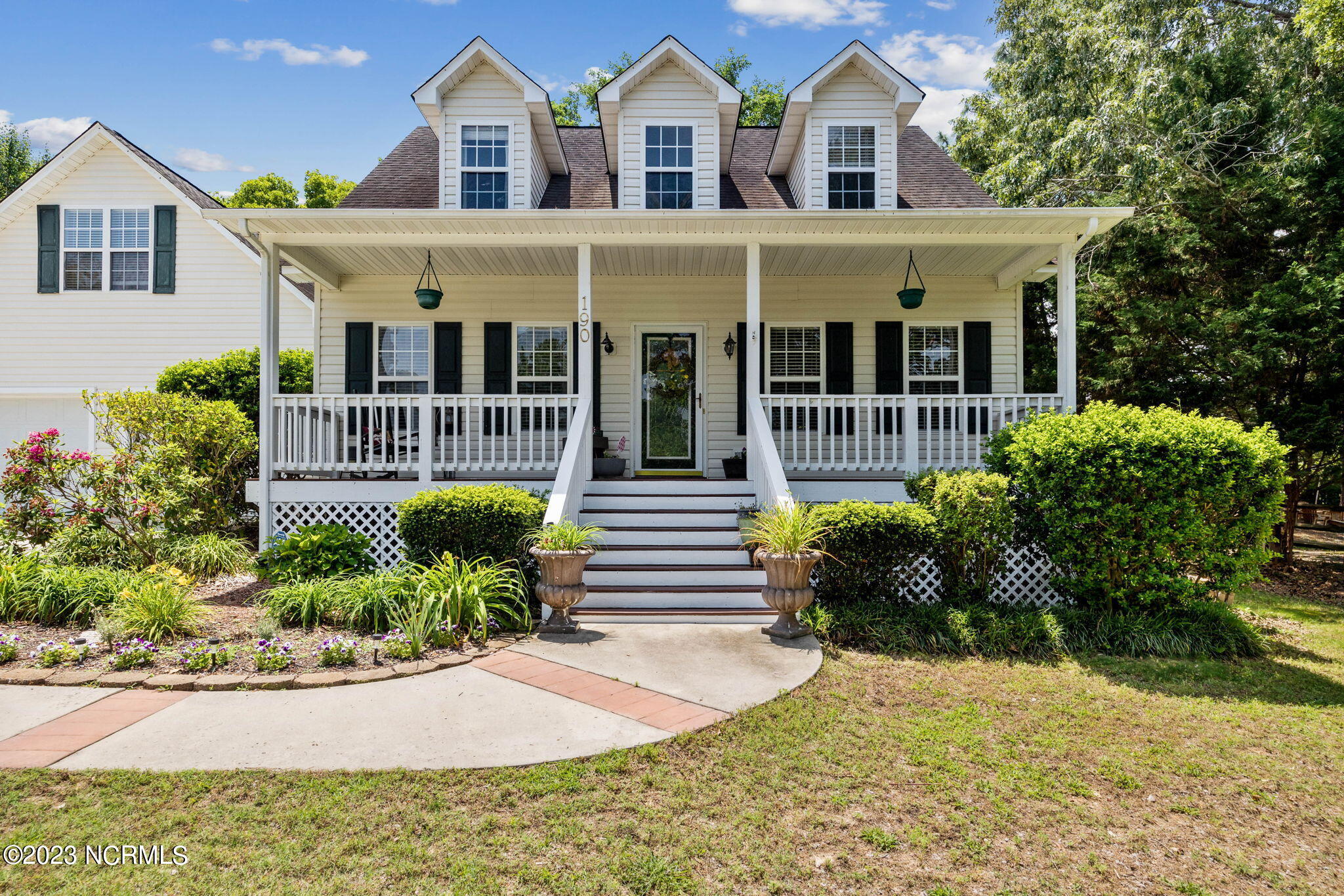 190 Rothbury Drive Carthage, NC 28327 - Photo 2 of 38 1-web-or-mls-H22A2785