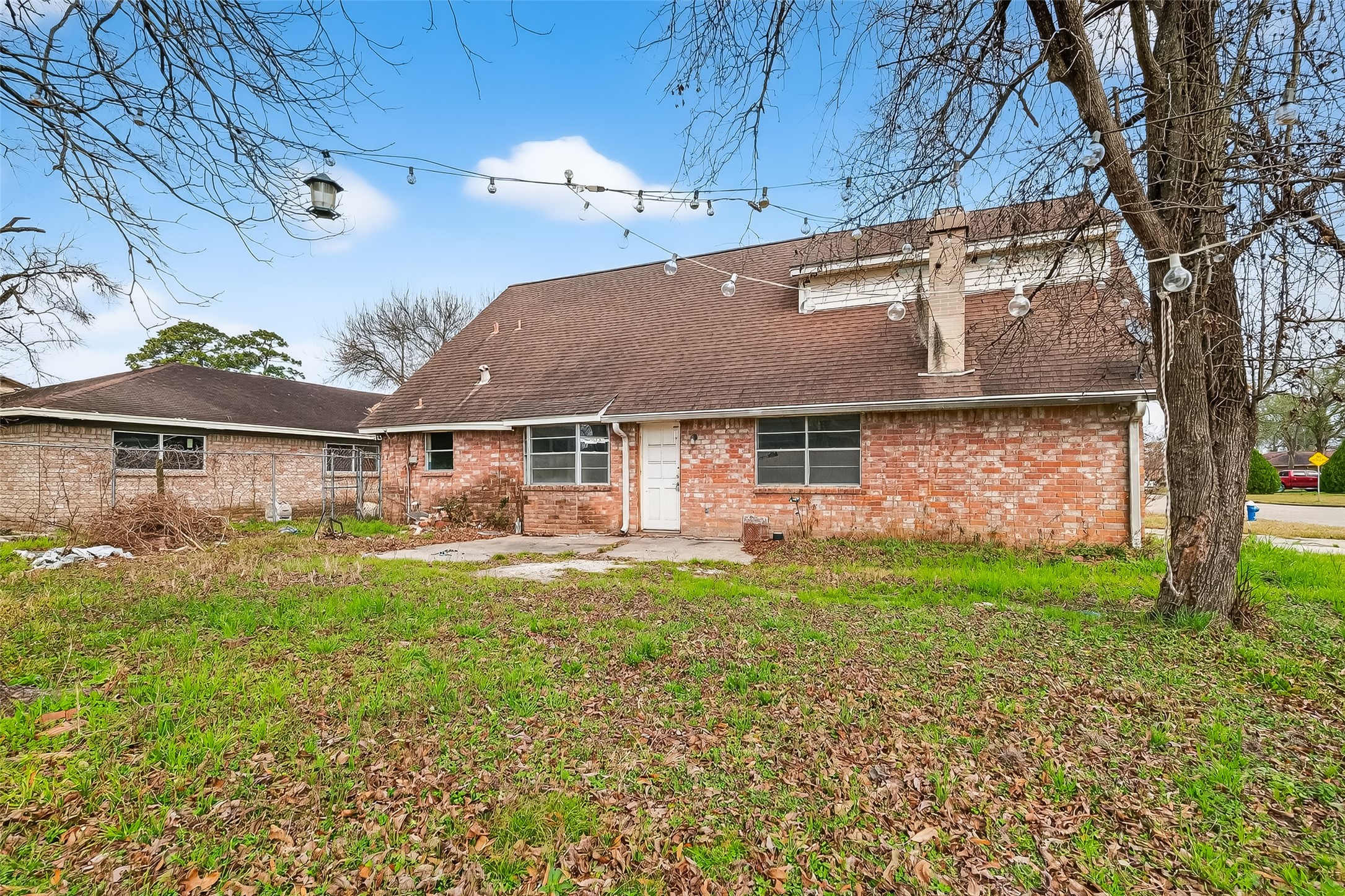 8438 Gallahad Street Houston, TX 77078 - Photo 34 of 36 a front view of a house with a yard