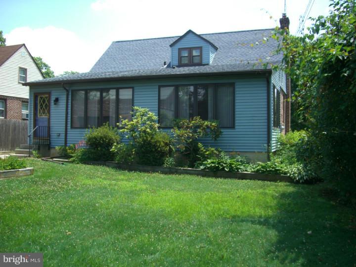 317 Rively Avenue Aldan, PA 19018 - Photo 3 of 25 Gallery Image 3
