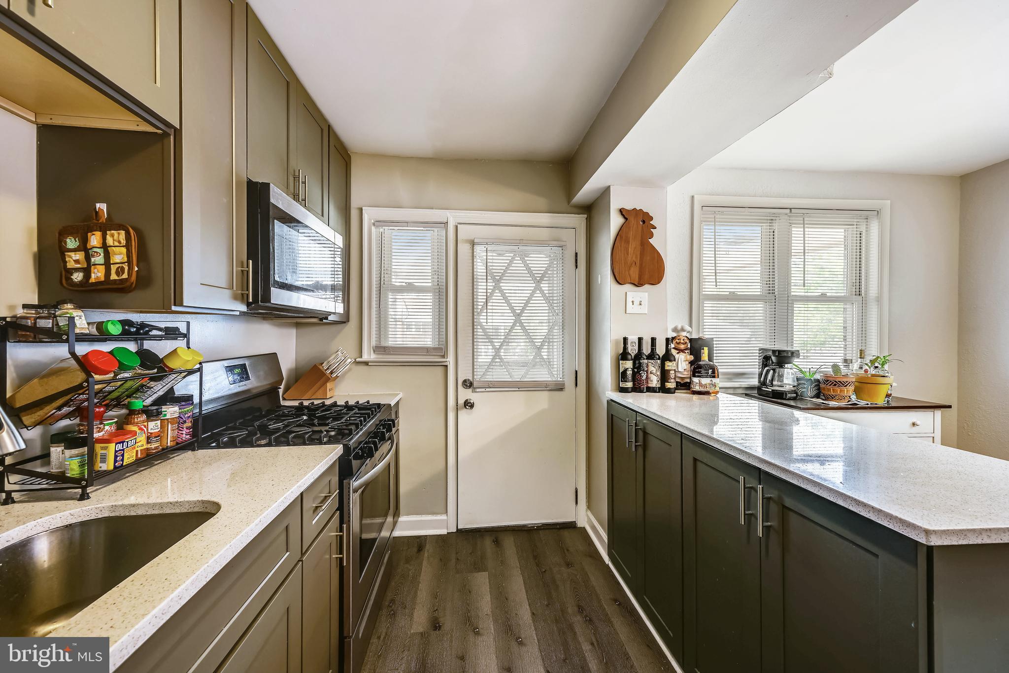 1923 Inverton Road Dundalk, MD 21222 - Photo 14 of 35