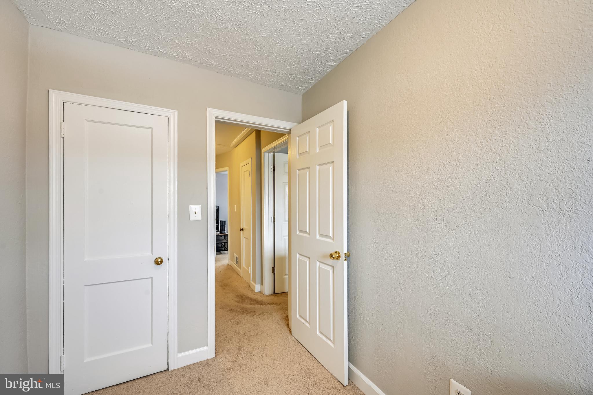 1923 Inverton Road Dundalk, MD 21222 - Photo 17 of 35