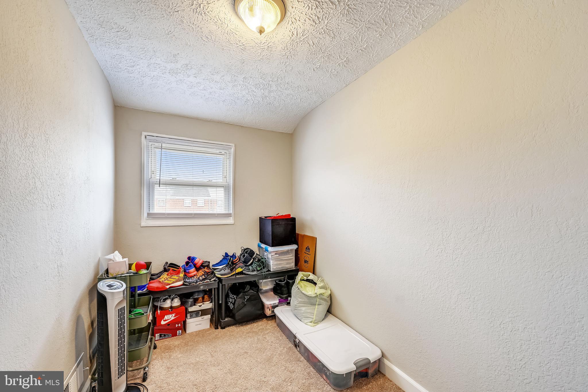 1923 Inverton Road Dundalk, MD 21222 - Photo 24 of 35