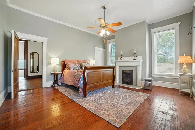 $1,195,000 | 504 South Main Street, Lockhart, TX 78644