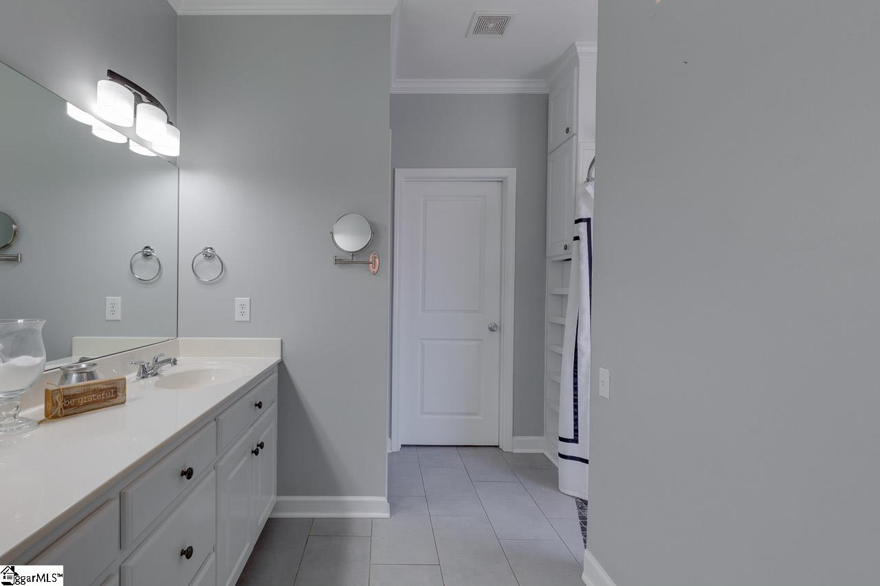 205 West McElhaney Road Taylors, SC 29687 - Photo 20 of 36 Gallery Image 20