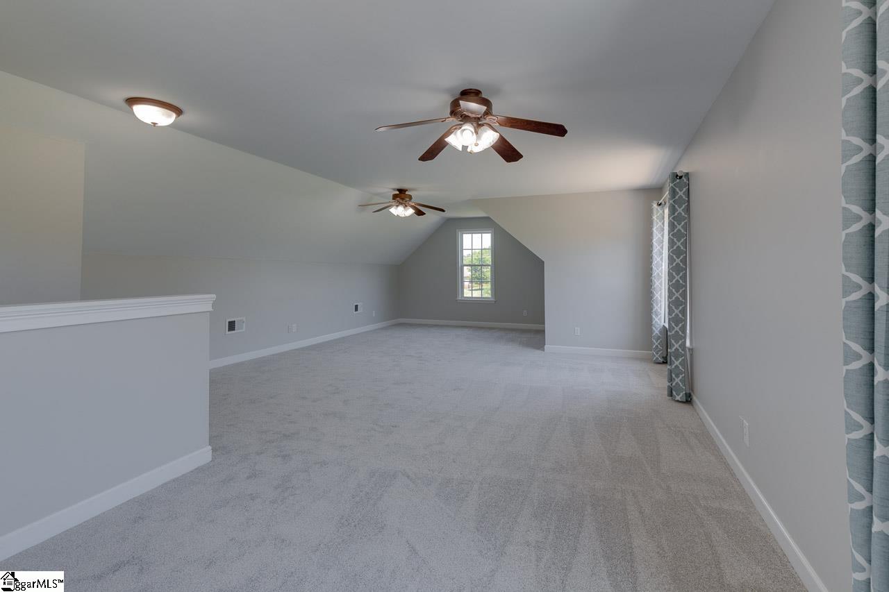 205 West McElhaney Road Taylors, SC 29687 - Photo 31 of 36 Gallery Image 31