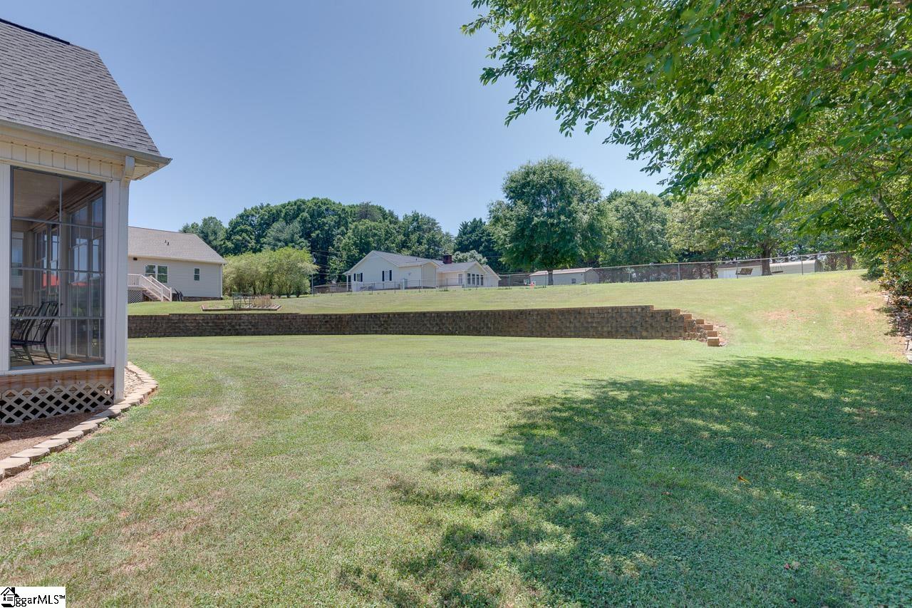 205 West McElhaney Road Taylors, SC 29687 - Photo 34 of 36 Gallery Image 34