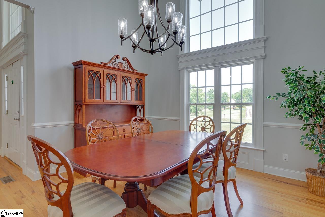 205 West McElhaney Road Taylors, SC 29687 - Photo 8 of 36 Gallery Image 8