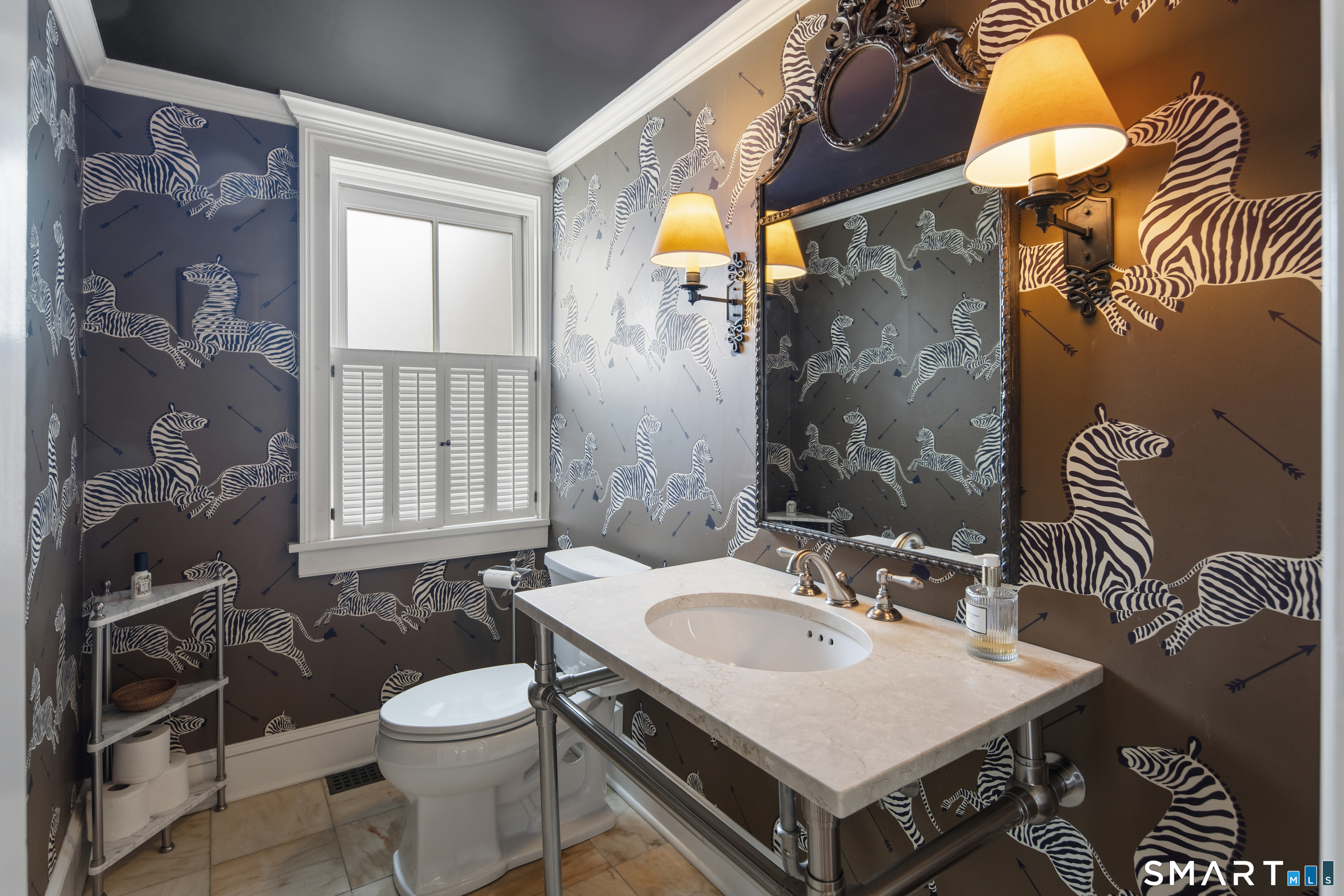 5 Middlesex Road Darien, CT 06820 - Photo 20 of 33 Main level powder room