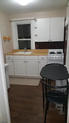 $1,250 | 12 Union Street, Netcong, NJ 07857