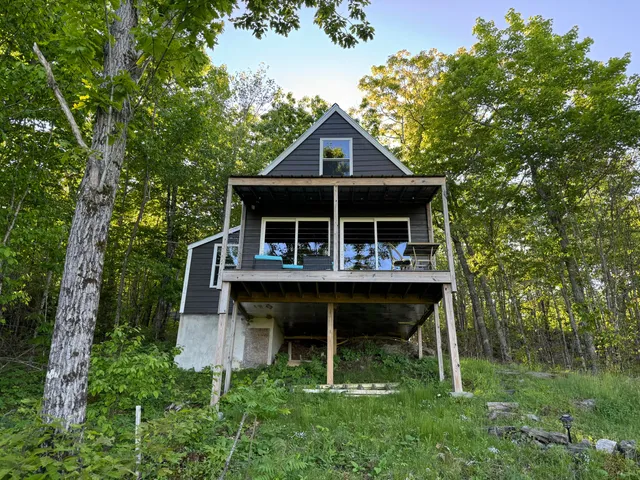 $289,000 | 7 Coon Mountain Lane, Liberty, ME 04949
