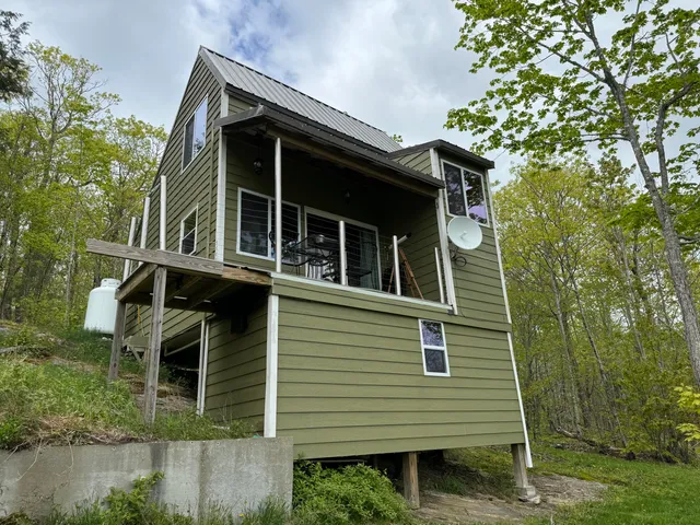 $289,000 | 7 Coon Mountain Lane, Liberty, ME 04949