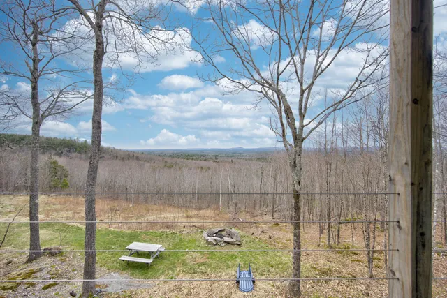 $289,000 | 7 Coon Mountain Lane, Liberty, ME 04949