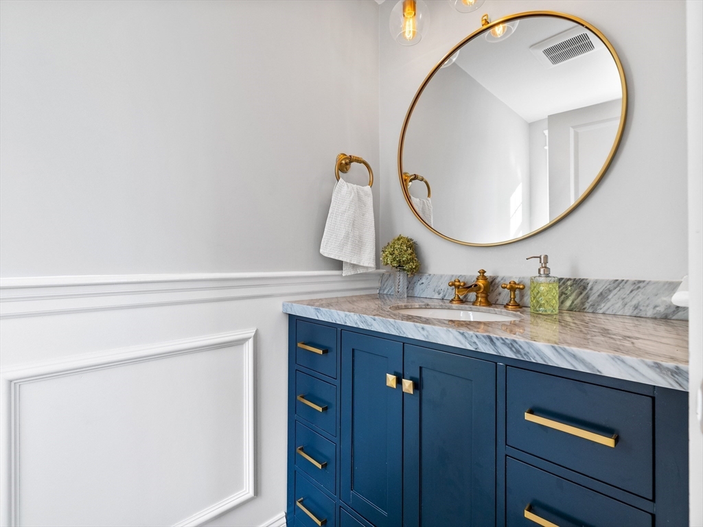 25 Falmouth Road Arlington, MA 02474 - Photo 13 of 42