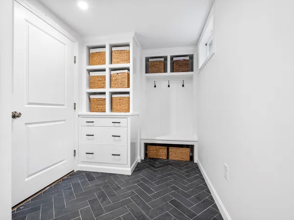 $13,950 | 25 Falmouth Road, Arlington, MA 02474