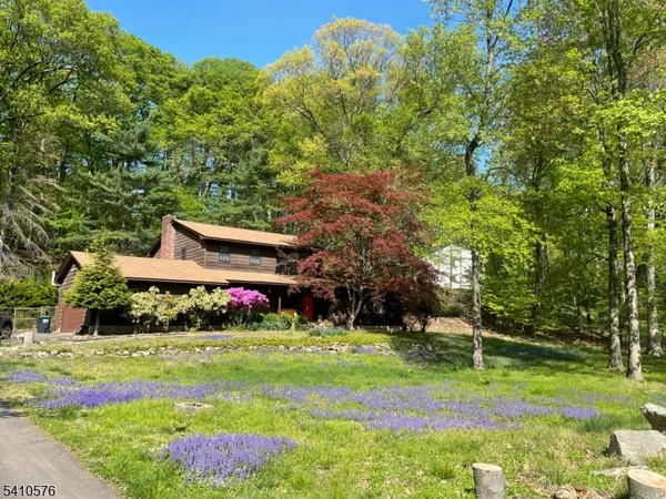 $898,000 | 32 Cherryville Hollow Road, Flemington, NJ 08822