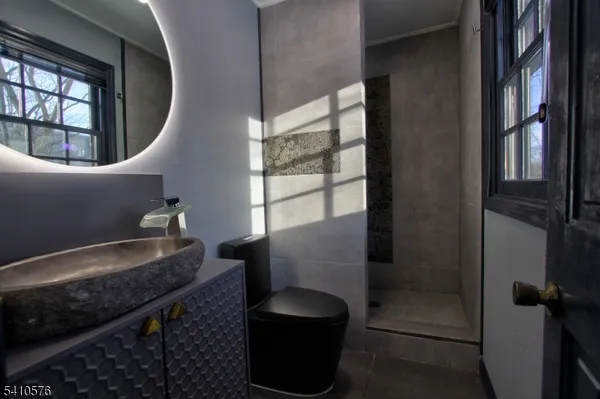 $898,000 | 32 Cherryville Hollow Road, Flemington, NJ 08822