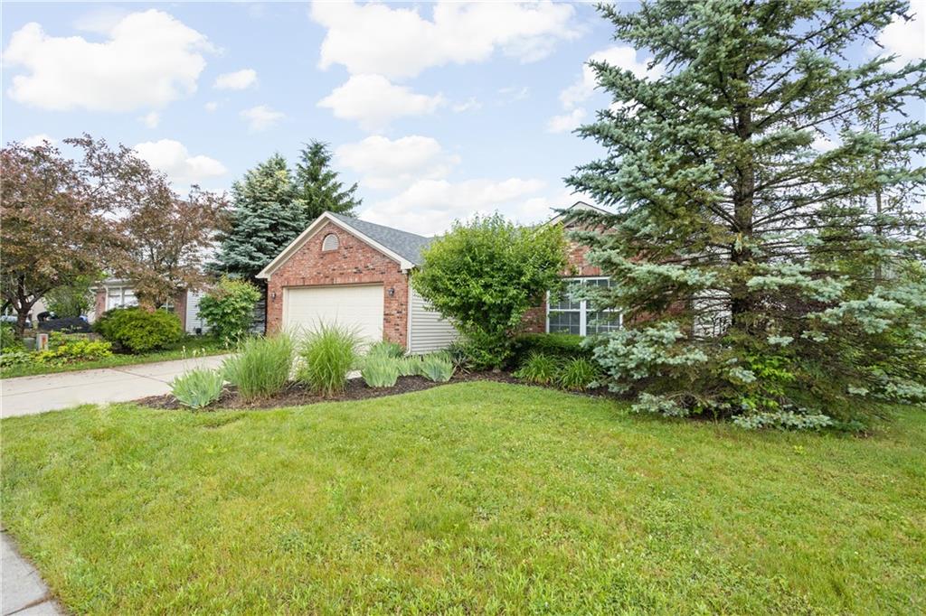 1298 Silver Ridge Lane Brownsburg, IN 46112 - Photo 2 of 2 Gallery Image 2