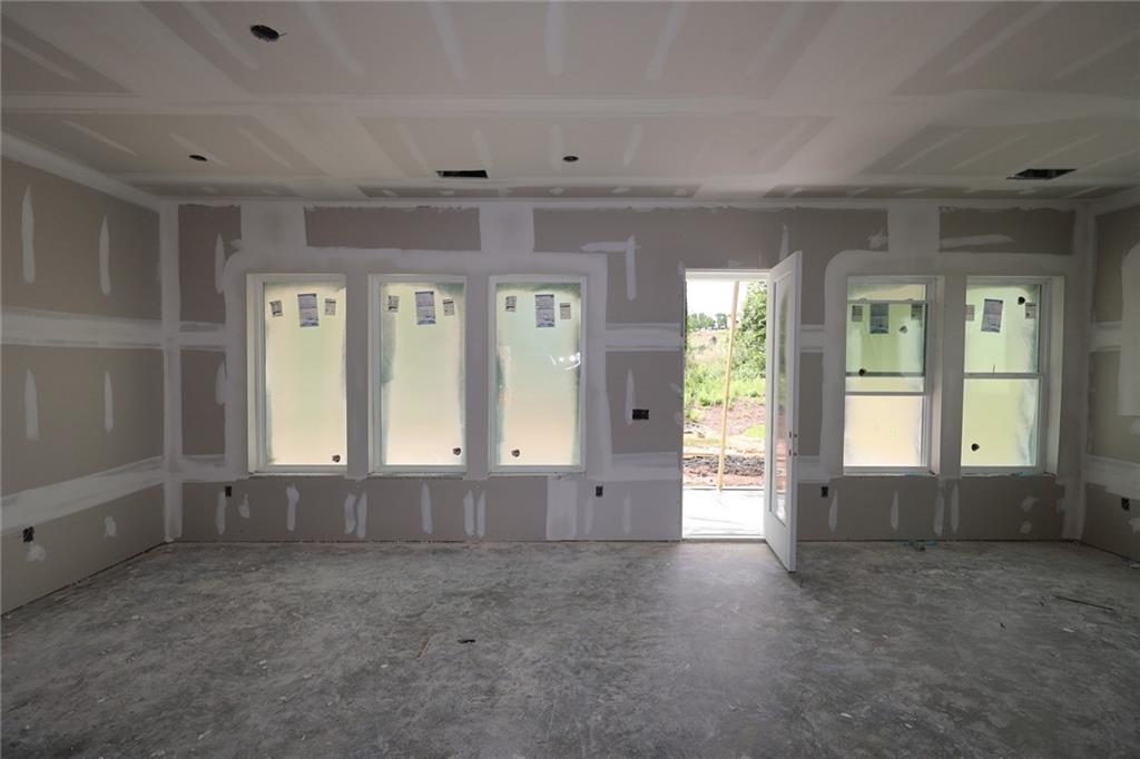 4665 Beechnut Circle Cumming, GA 30028 - Photo 10 of 14