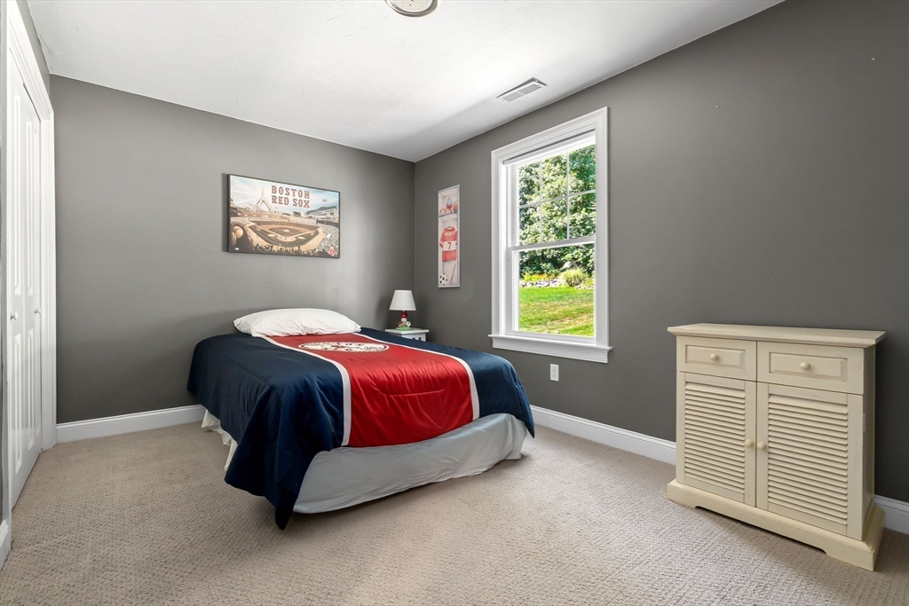 12 Colby Road Danvers, MA 01923 - Photo 24 of 38