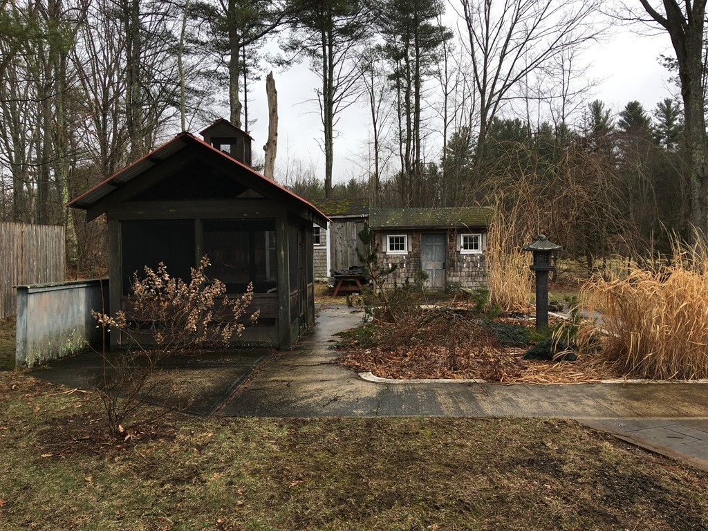 380 Fruitland Road Barre, MA 01005 - Photo 7 of 21 Gallery Image 7