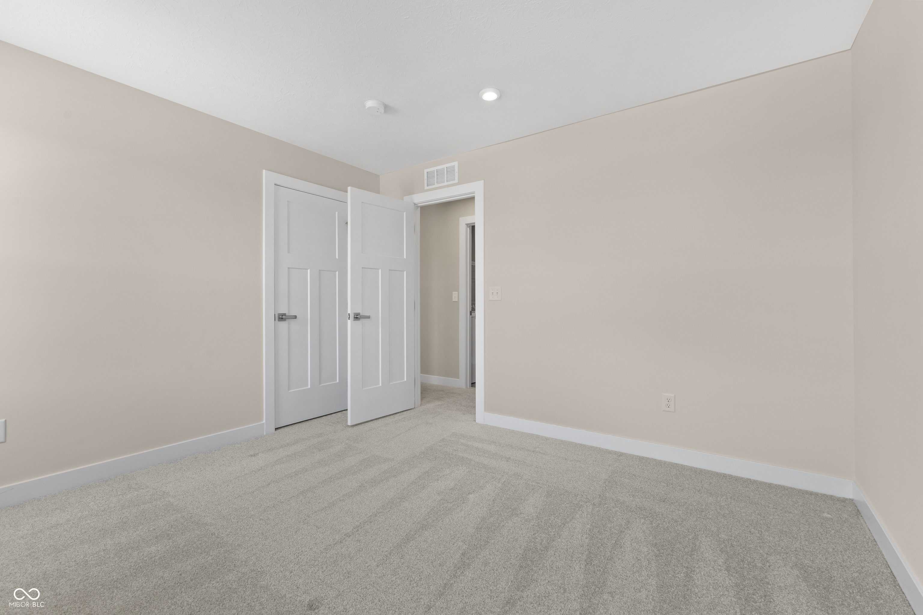 213 McNair Road Whiteland, IN 46184 - Photo 33 of 45