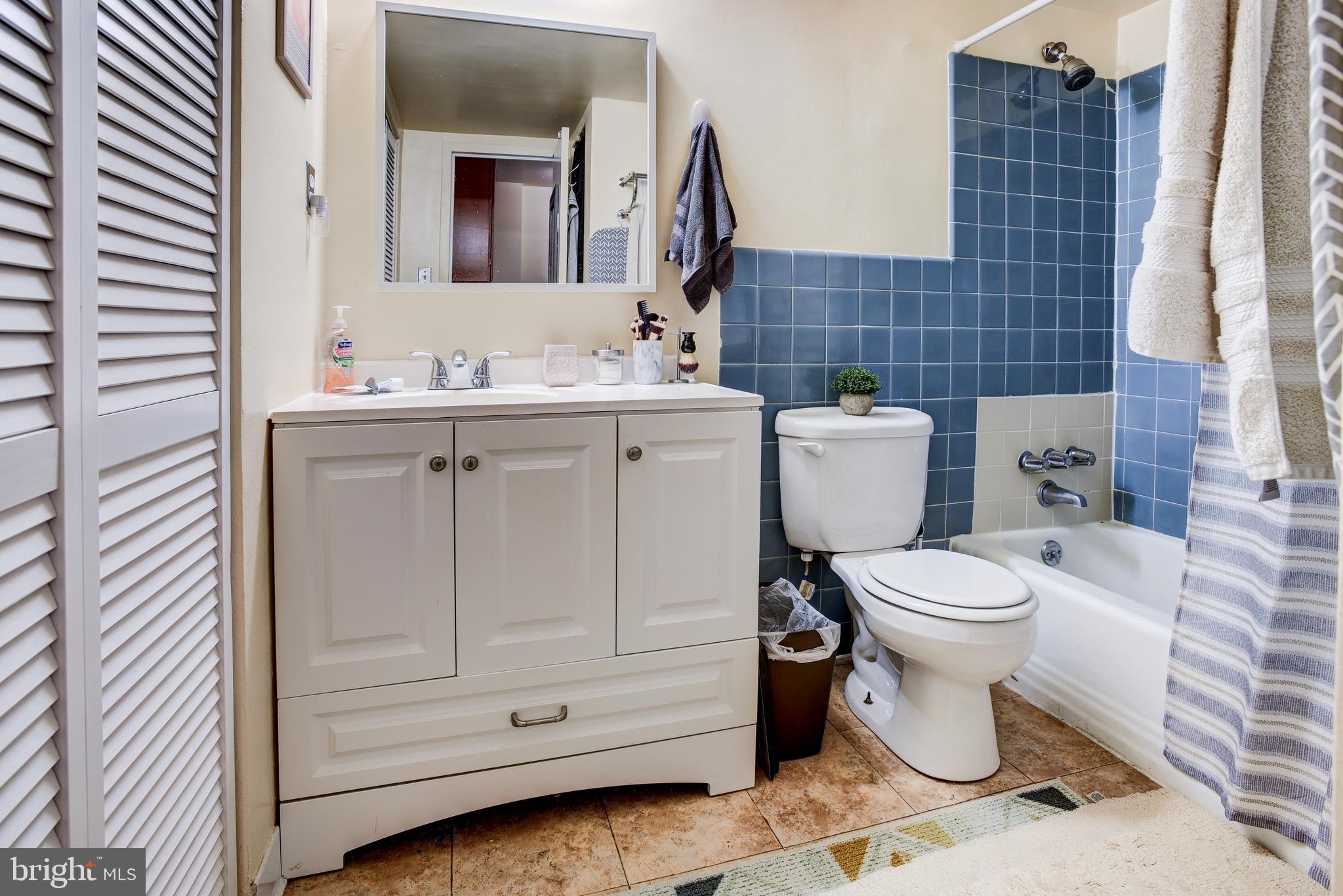 922 24th Street Northwest, Unit 115 Washington, DC 20037 - Photo 29 of 43 a bathroom with a sink toilet and shower