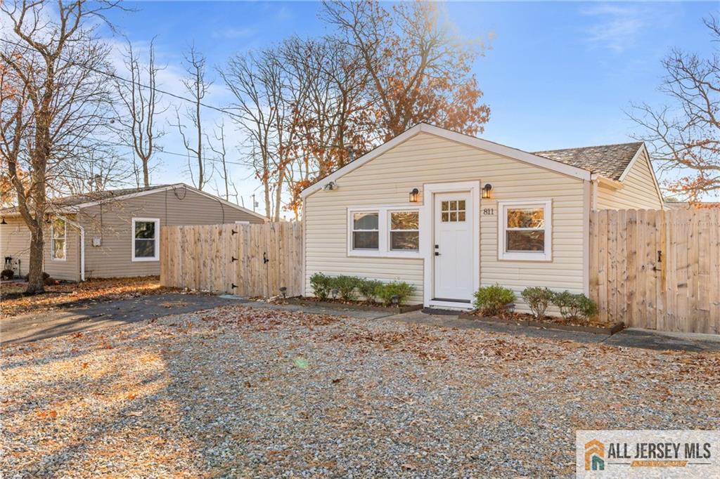 811 Pensacola Road Forked River, NJ 08731 - Photo 3 of 20 Gallery Image 3