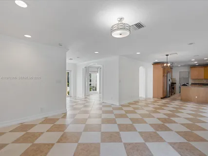 $1,350,000 | 2833 Northeast 22nd Street, Fort Lauderdale, FL 33305