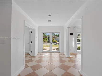 $1,350,000 | 2833 Northeast 22nd Street, Fort Lauderdale, FL 33305