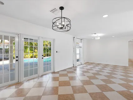 $1,350,000 | 2833 Northeast 22nd Street, Fort Lauderdale, FL 33305